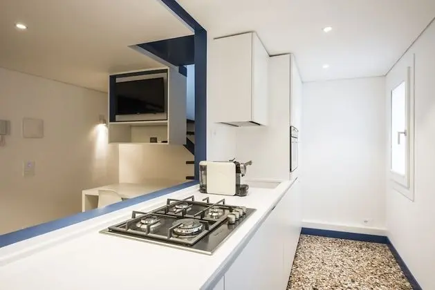 Apart Daire, 1 Yatak Odası, Teras, Kanal Manzaralı