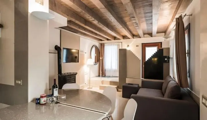 Apart Daire, 3 Yatak Odası, Kanal Manzaralı