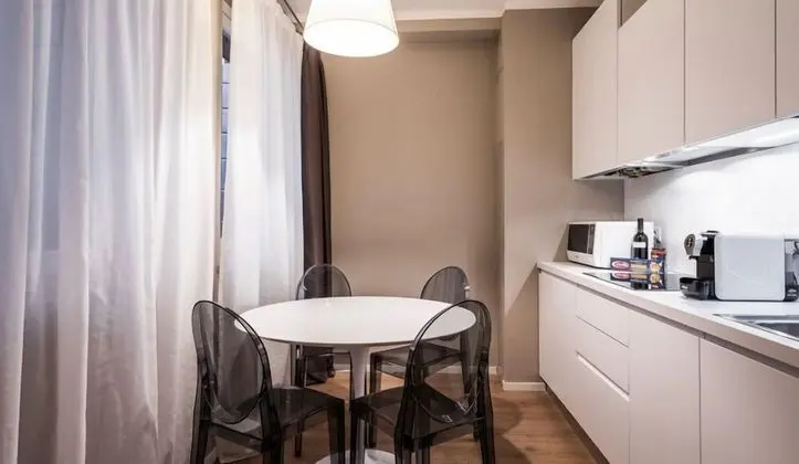 Family Apart Daire, Kanal Manzaralı