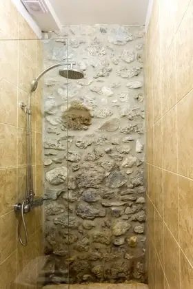 Deluxe Tek Büyük Yataklı Oda (EFTERPI)