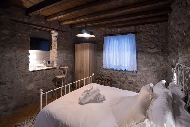 Deluxe Tek Büyük Yataklı Oda (MELPOMENI)
