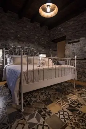 Deluxe Tek Büyük Yataklı Oda (MELPOMENI)