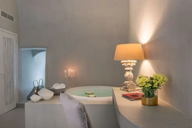 Executive Süit, Sıcak Su Küveti (Ηeated)