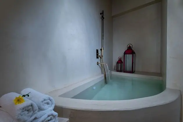 Executive Süit, Sıcak Su Küveti (Ηeated)