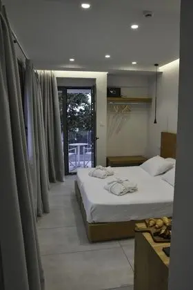Premium Tek Büyük veya İki Ayrı Yataklı Oda