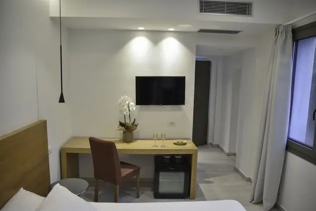 Premium Tek Büyük veya İki Ayrı Yataklı Oda