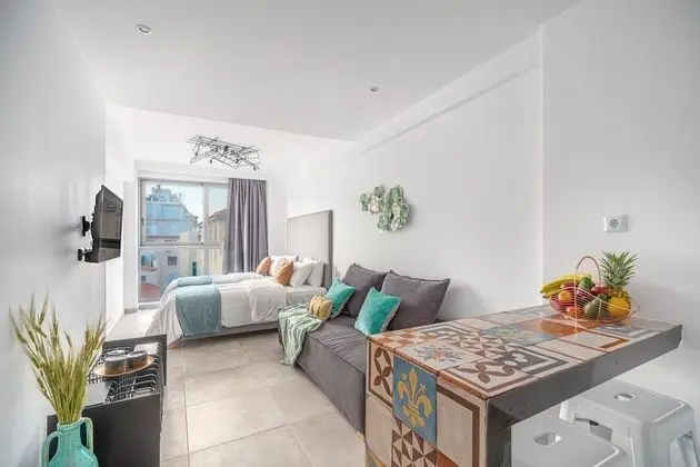 Exclusive Stüdyo (Dimitra)