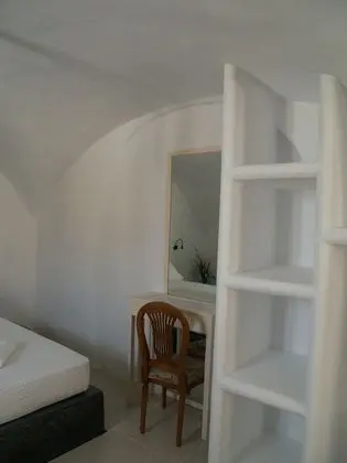 Üç Kişilik Oda