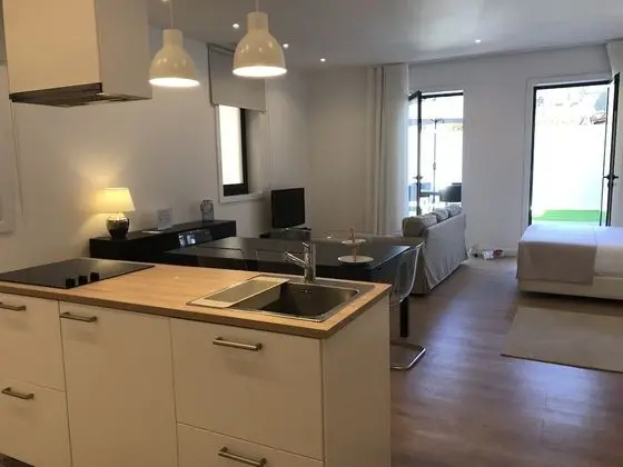 Stüdyo, Teras