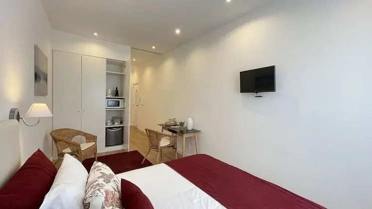 Tek Büyük Yataklı Oda