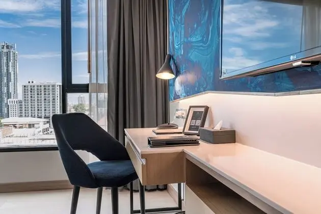 Deluxe Urban Twin Bed