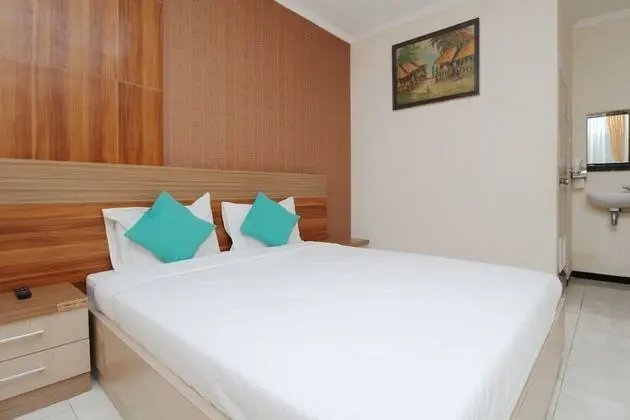 Luxury Tek Büyük Yataklı Oda