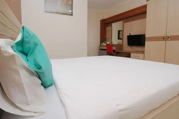 Luxury Tek Büyük Yataklı Oda
