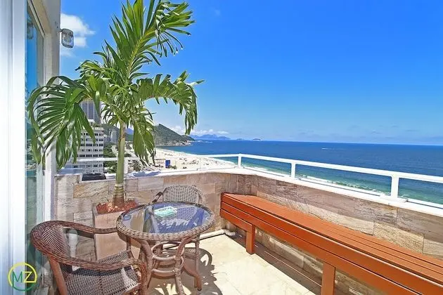 Panoramic Çatı Katı Süiti (Penthouse), 2 Yatak Odası, Plaj Manzaralı, Denize Sıfır