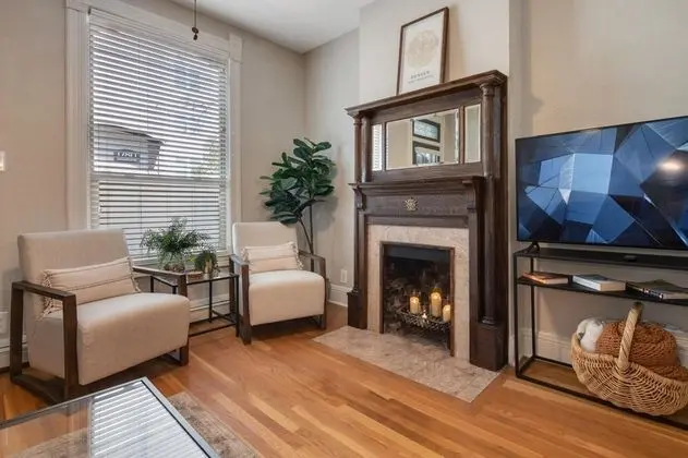 Sıra Ev, Birden Çok Yatak (N Capitol Hill I Stylish 2-Bedroom | )