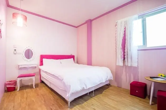 Romantic Tek Büyük Yataklı Oda, 1 Çift Kişilik Yatak