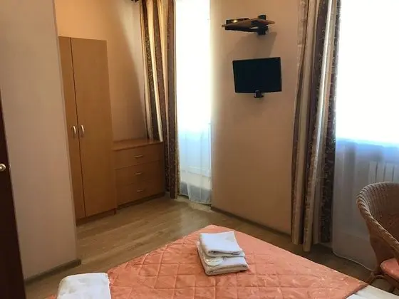 Comfort Tek Büyük veya İki Ayrı Yataklı Oda