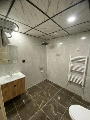 Aile Odası, Sokak Manzaralı, 2. Kat