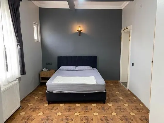 Suite, Sokak Manzaralı