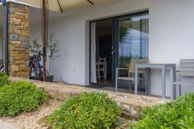 Classic Apart Daire, Teras, Deniz Manzaralı