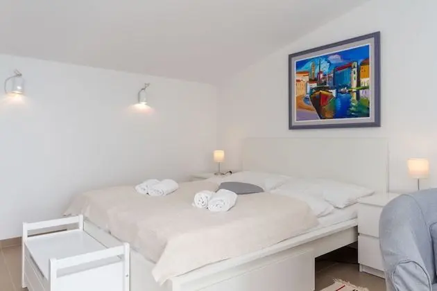 Comfort Tek Büyük Yataklı Oda, Deniz Manzaralı (2)