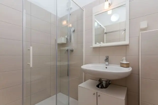 Comfort Tek Büyük Yataklı Oda, Deniz Manzaralı (2)