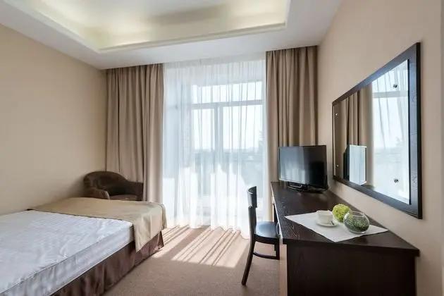 Comfort Tek Büyük Yataklı Oda