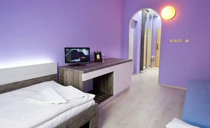 Tek Büyük veya İki Ayrı Yataklı Oda