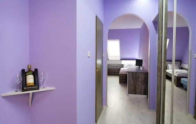 Tek Büyük veya İki Ayrı Yataklı Oda