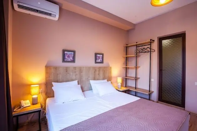Standard Tek Büyük veya İki Ayrı Yataklı Oda, Balkon
