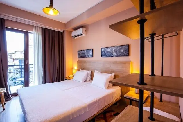 Standard Tek Büyük veya İki Ayrı Yataklı Oda, Balkon