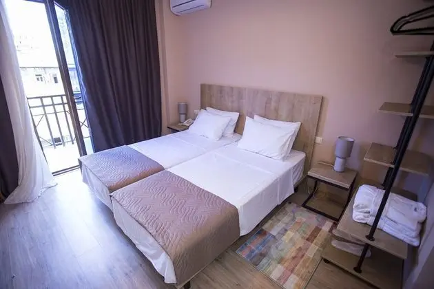 Standard Tek Büyük veya İki Ayrı Yataklı Oda, Balkon, Şehir Manzaralı