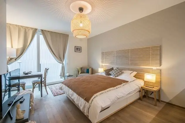 Deluxe Stüdyo, 1 Büyük (Queen) Boy Yatak, Sigara İçilmez