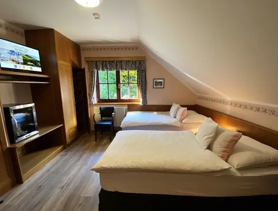 Classic Tek Büyük veya İki Ayrı Yataklı Oda