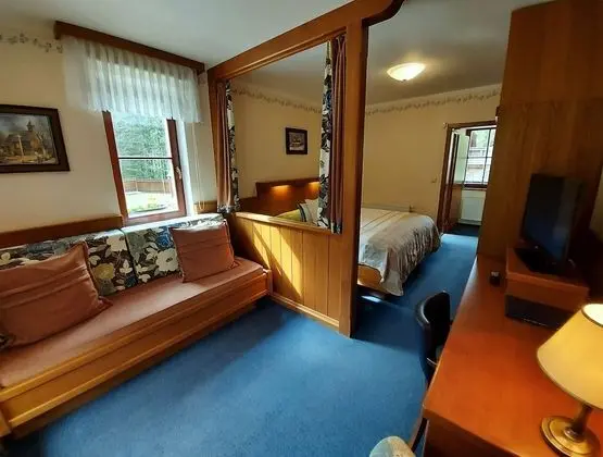 Exclusive Tek Büyük Yataklı Oda