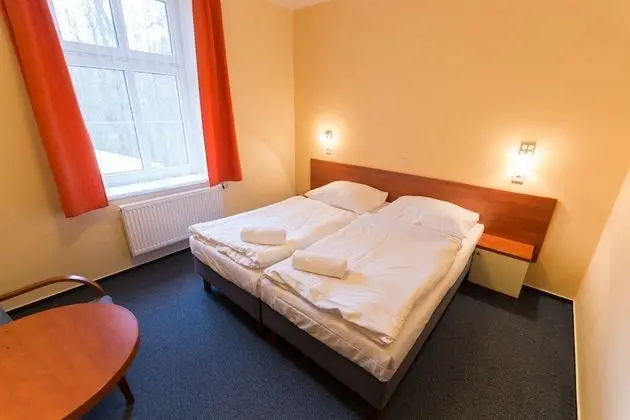 İki Ayrı Yataklı Oda