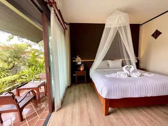 Deluxe Tek Büyük Yataklı Oda