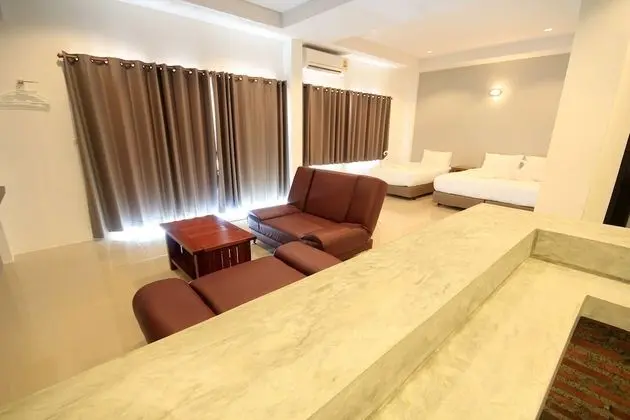Deluxe Seaview