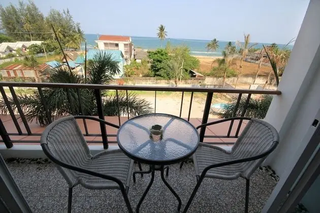 Standard Seaview