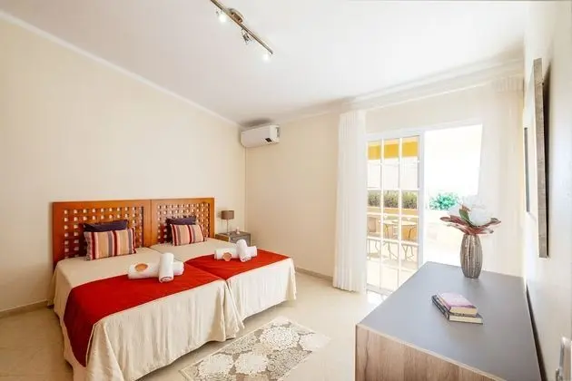 Villa, 4 Yatak Odası, Kişiye Özel Havuzlu, Havuz Manzaralı