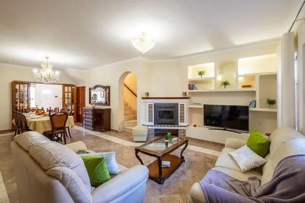 Villa, 4 Yatak Odası, Kişiye Özel Havuzlu, Havuz Manzaralı