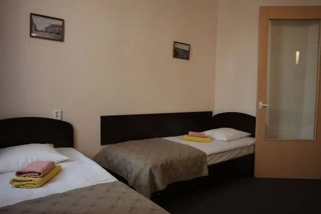 Üç Kişilik Oda, 3 Tek Kişilik Yatak