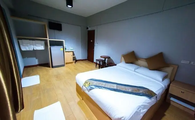 Classic Oda, 1 Büyük (Queen) Boy Yatak, Sigara İçilmez