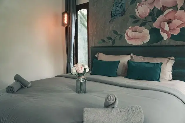 Luxury Kır Evi, Havuz Manzaralı