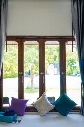Luxury Kır Evi, Havuz Manzaralı