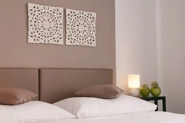 Deluxe Tek Büyük Yataklı Oda, 1 Yatak Odası, Bahçe Manzaralı