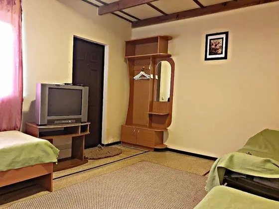 Comfort Tek Büyük Yataklı Oda