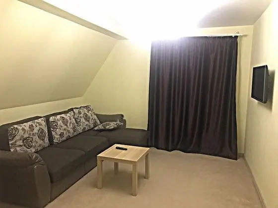 Comfort Tek Büyük Yataklı Oda