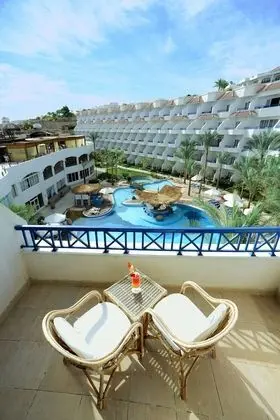 Standard Oda, Bahçe Manzaralı