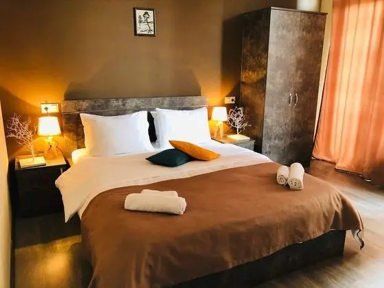 Standard Tek Büyük veya İki Ayrı Yataklı Oda